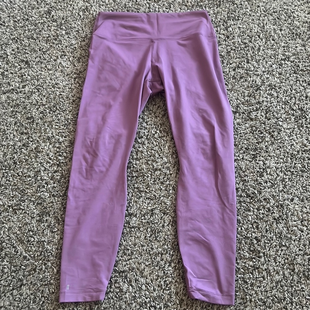 Womens nobull leggings. No pilling